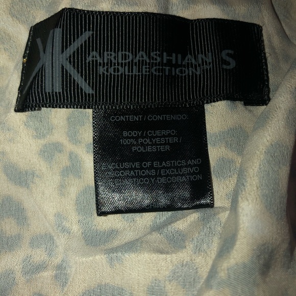 Dress - Picture 4 of 4